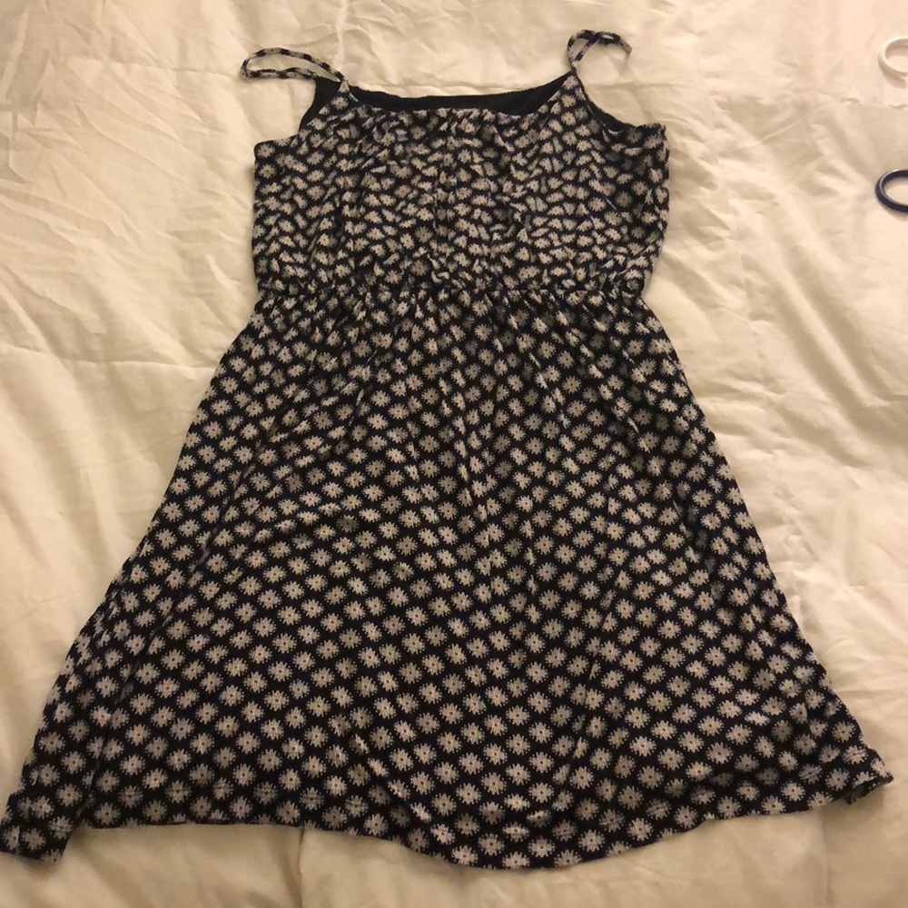 Daisy Print Loft Dress